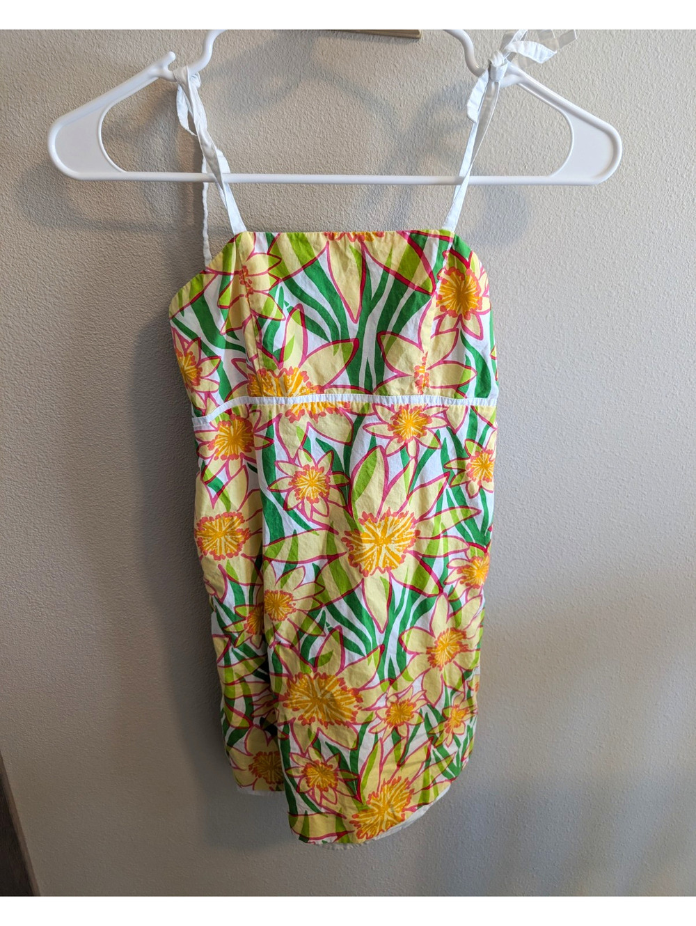 Lilly Pulitzer Girls Size 8 Multicolor Floral Sundress Knee Smocked Vacation